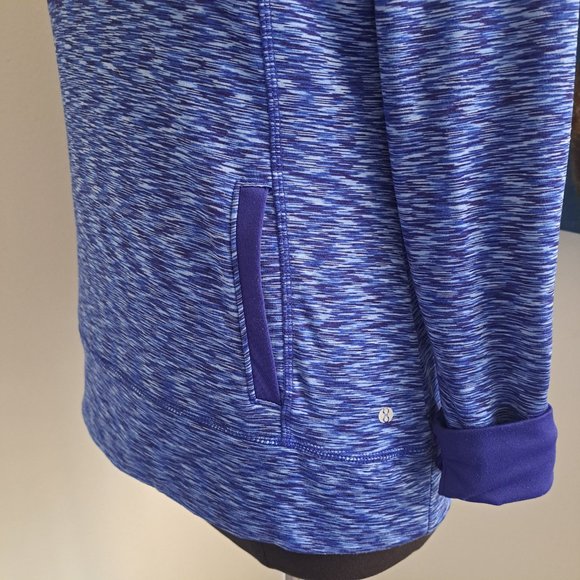 Layer 8 Women Activewear Tops Blue Print Color Size M Preowned Good Condition - Picture 4 of 9